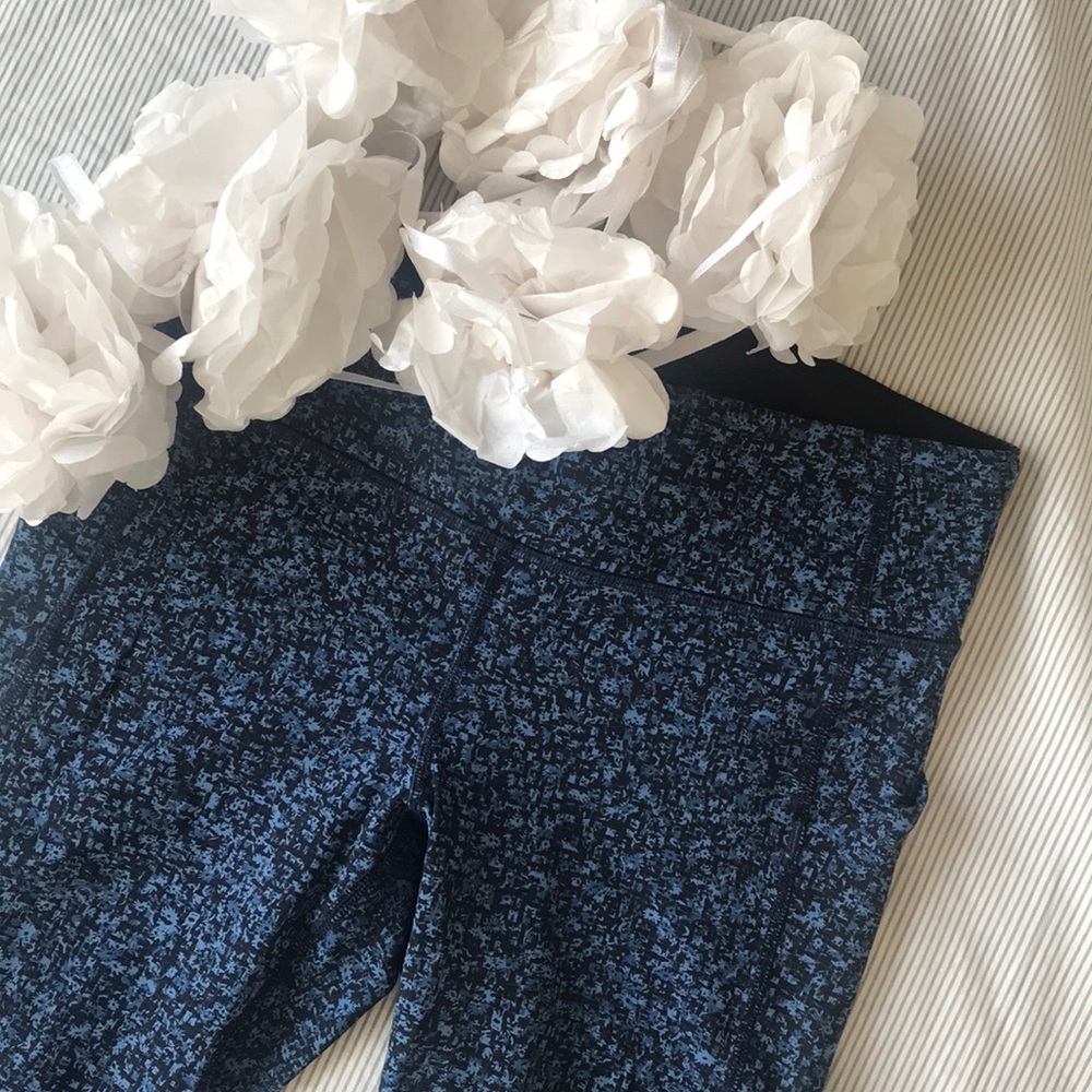 Lululemon Pace Rival Crops